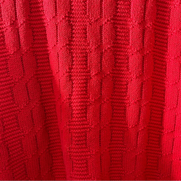 ❌SOLD ❌Holt Renfrew - Vintage Crew Neck Sweater - Picture 6 of 11